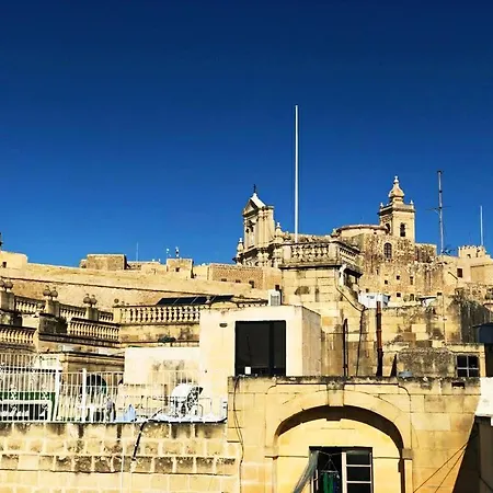 16 Agius De Soldanis Victoria